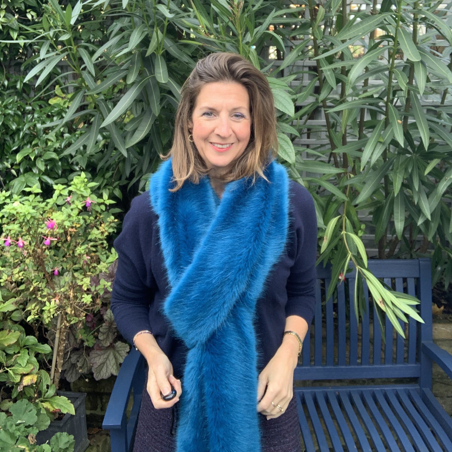 Faux fur extra-long scarf in bright teal - Cornflower Blue
